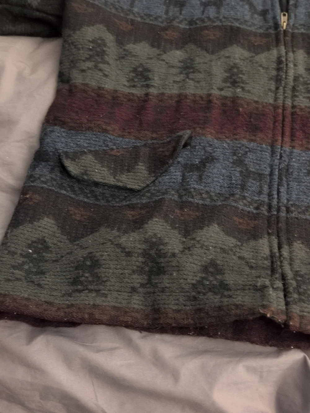 Woolrich Blue Red Green and Black AztecWomen's XL Jacket - Picture 10 of 16